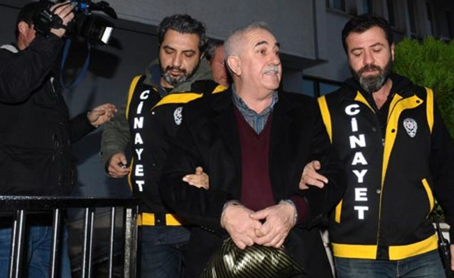 Pes dedirten savunma: Benim param ile sevgilisine araba aldı
