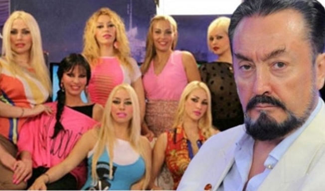 Ertuğrul Özkök’ten Adnan Hoca’ya: ‘Beni de aranıza alın’
