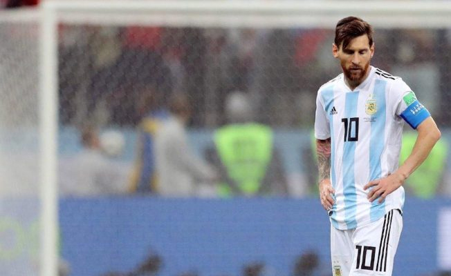 Arjantinliler Lionel Messi'den çok Cüneyt Çakır'a güveniyor