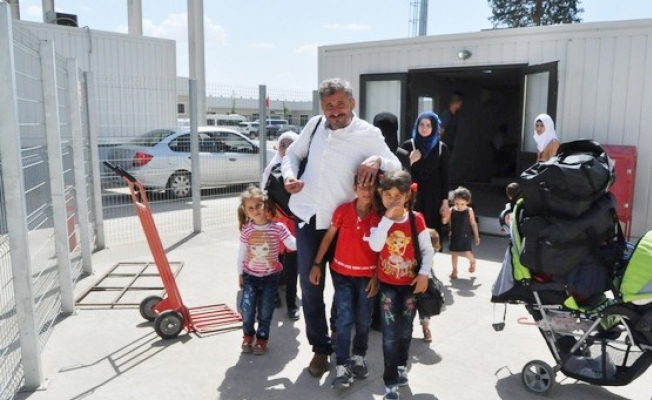 Suriyelilerin Ramazan dönüşü sürüyor: 'Erdoğan'a çok teşekkür ederiz'