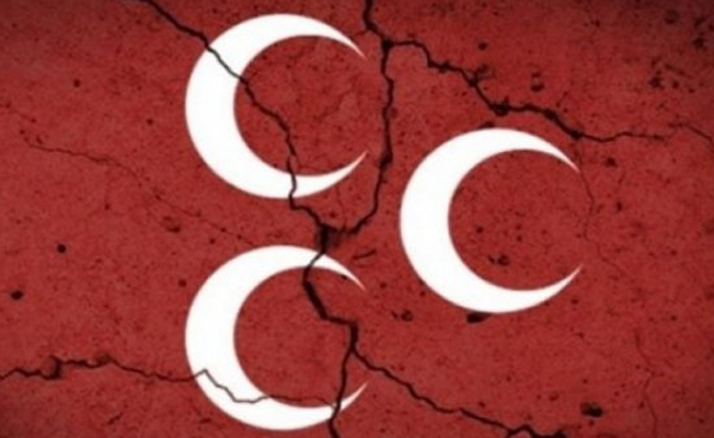 MHP'de 'Erdoğan'ı kurtardık' diyen isim görevden alındı