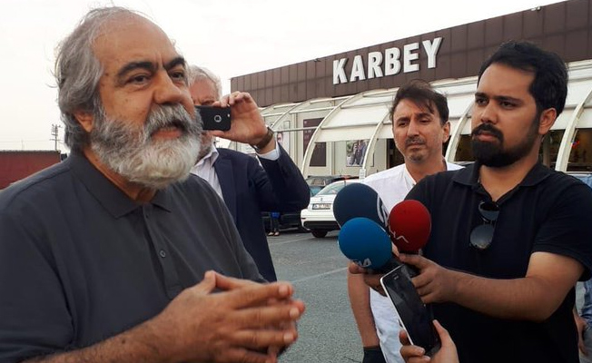 Serbest kalan Mehmet Altan: Gözaltına alınmam bile hukuksuzdu