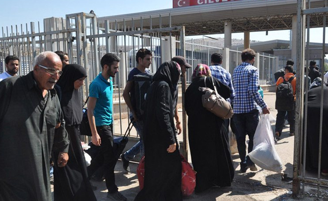 Suriyelilerin Türkiye'ye dönüş süresi uzatıldı