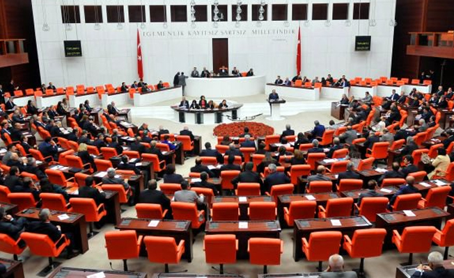 5 partinin tamamının temsil edildiği il sayısı kaç?