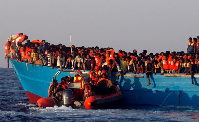 Akdeniz'de tekne faciası! 100 göçmen boğuldu