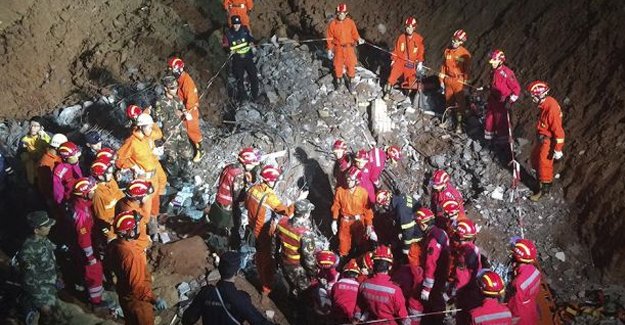 Çin'de heyelan: 35 işçi kayıp