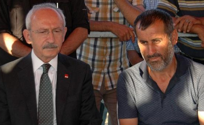CHP lideri Eylül'ün ailesine taziye ziyaretinde bulundu, dua etti