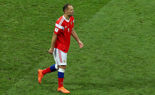 Rusya elendi, Ignashevich futbolu bıraktı