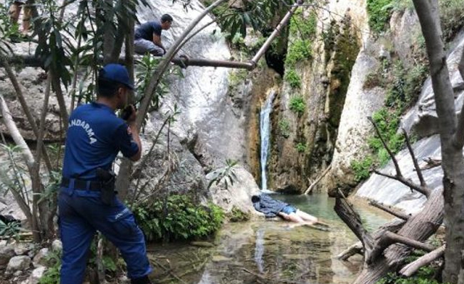 Fethiye'de kayalıklardan düşen Azeri turist hayatını kaybetti