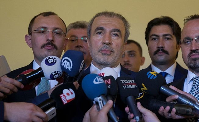 AKP'li Bostancı: Çok şaşırtıcı bir kabine olmayacak