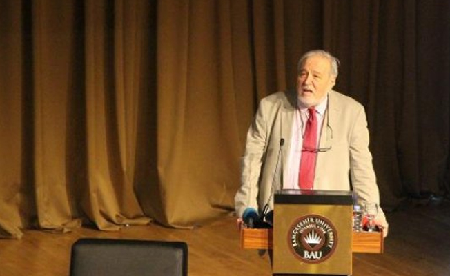 İlber Ortaylı'dan Suriyeliler hakkında çarpıcı yorum