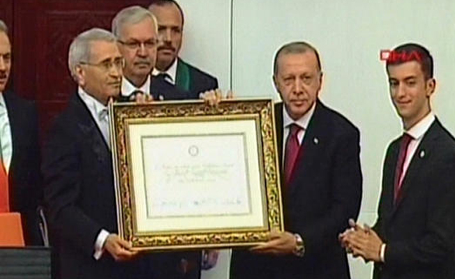 Erdoğan yemin etti, yeni yönetim sistemine geçildi