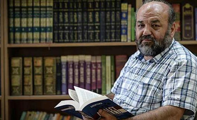 İlahiyatçı yazardan Erdoğan'a uyarı: Bir Mustafa Kemal çıkar ve tekrar yıkar