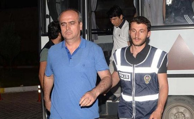 Bugün tahliye edilen Balyoz hakimi Ömer Diken tekrar tutuklandı