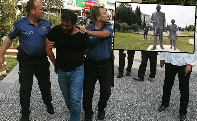 Adana'da Atatürk büstüne çirkin saldırı