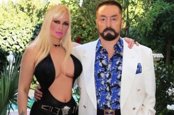 Adnan Oktar'ın kediciği de gözaltında