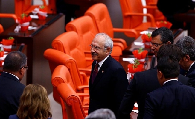 ‘CHP’de bunu başarabilenler ayakta kalacak’: Mecliste tek nöbetçi bırakma önerisi…