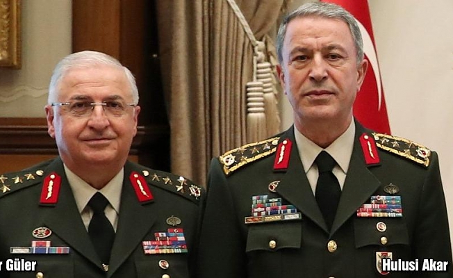 Üniformayı son kez giydi: Genelkurmay'da devir teslim