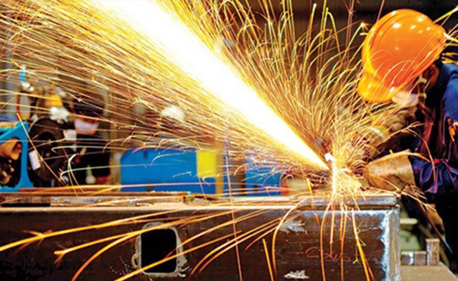 Sanayi üretimi yüzde 6,4 arttı