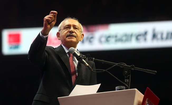 CHP mücadelenin zeminini parlamento dışına mı taşıyacak?