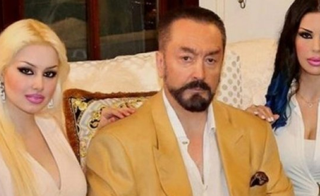 Adnan Oktar 15 Temmuz darbe gecesi bakın neredeymiş...