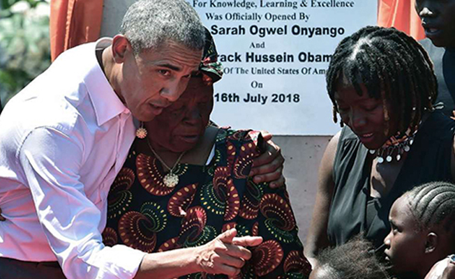 Obama, kadınları siyaset sahnesine çağırdı