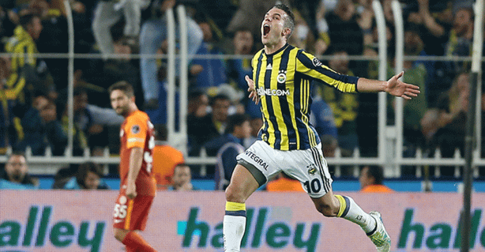 Van Persie Avrupa'yı salladı!