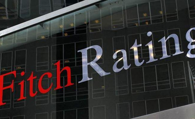 Fitch 7 Türk şirketinin kredi notunu düşürdü!
