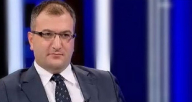 Cem Küçük, Adnan Oktar’la neden ilişki kurmuş?