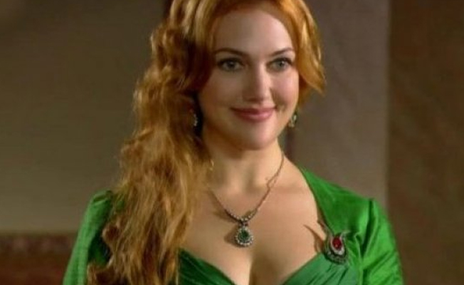 Meryem Uzerli saçlarına bakın ne yaptı...İşte ilk tepkiler