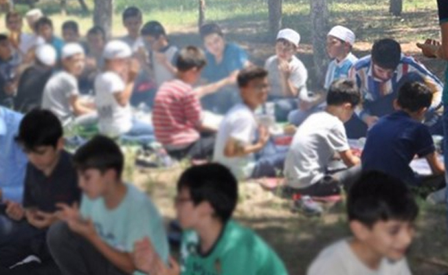 Öğrencilere tatilde hafızlık etkinliği