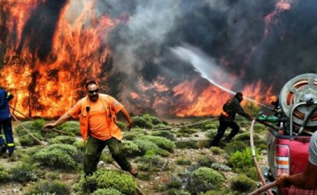 KKTC'de Yunanistan için yardım kampanyası başlatıldı