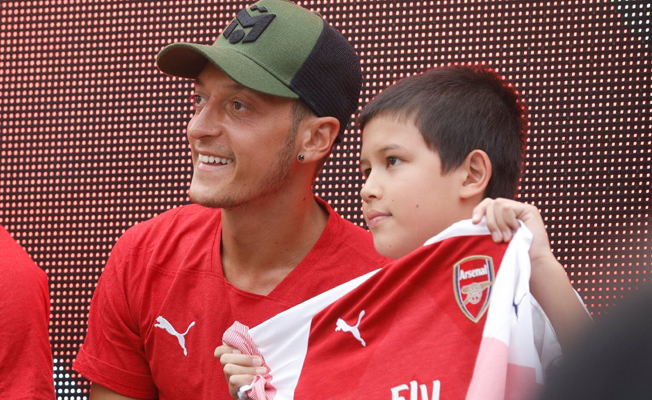 Milli takımı bırakan Mesut Özil’den ilk sözler!