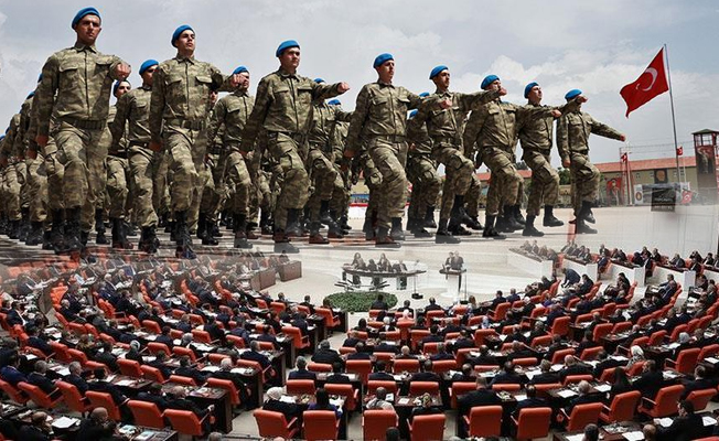 Bedelli askerlik Meclis’te kabul edildi
