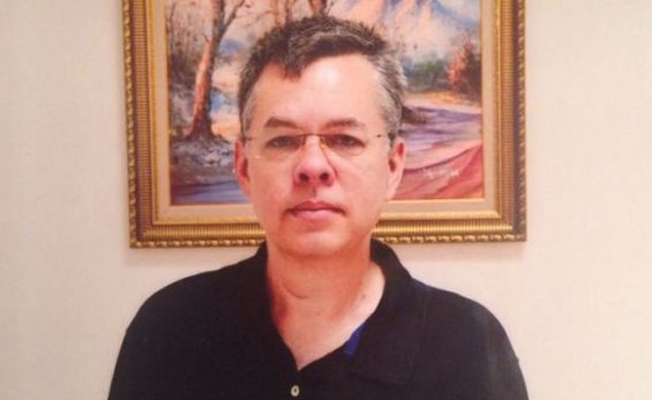ABD'den Rahip Brunson'a ev hapsine ilk açıklama