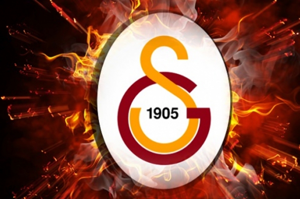 Galatasaray eski futbolcusuyla anlaşmaya vardı!