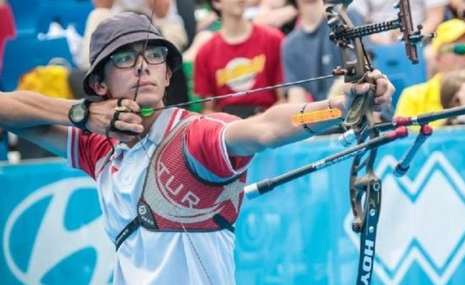 Milli sporcudan Avrupa rekoru