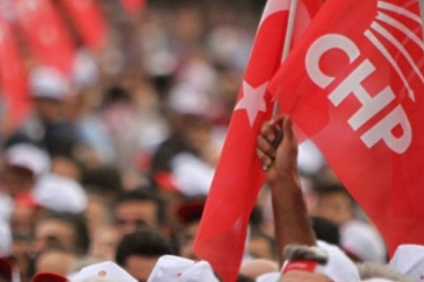 CHP'de gündem kurultay değil…Yerel seçim için toplanacaklar