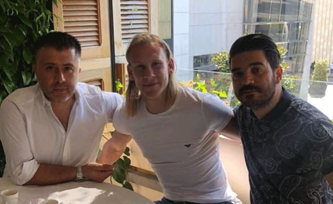 Beşiktaş Vida'yı İngiltere'ye yolluyor!