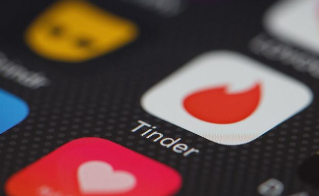 Tinder uygulamasını öyle bir amaçla kullandı ki... Gizli bilgiler ifşa oldu