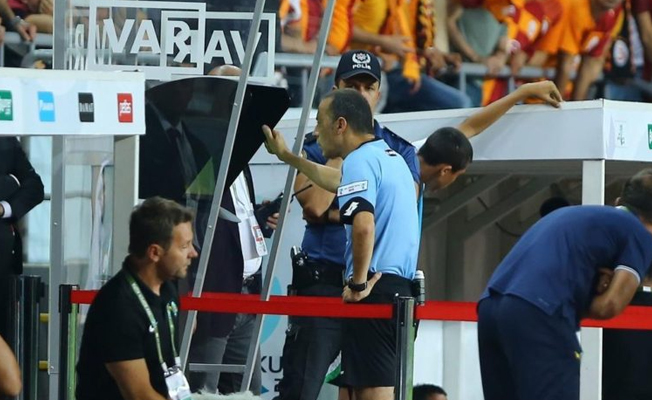 VAR, Cüneyt Çakır'ın kararlarını etkilemiyor