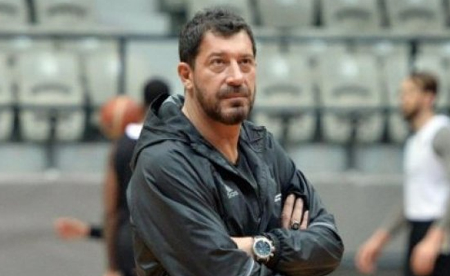 Beşiktaş, Ufuk Sarıca ile yollarını ayırdı