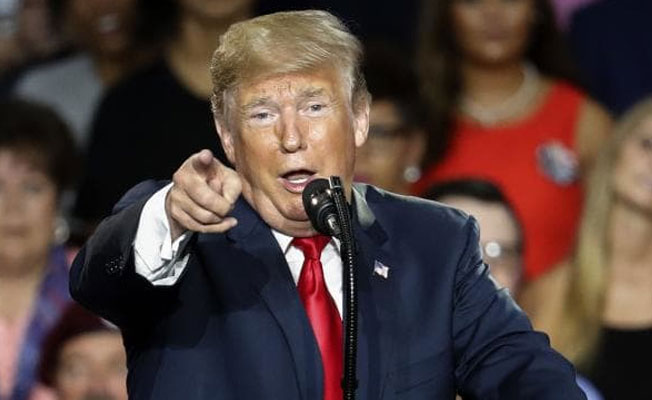 Trump'tan sert açıklama: İran'la iş yapan...