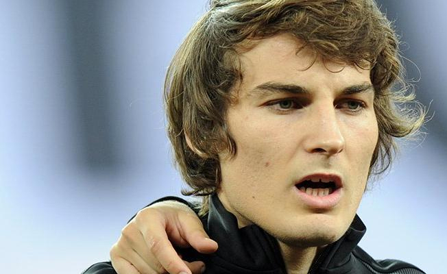 Çağlar Söyüncü Premier Lig’te! Sağlık kontrolünden geçecek…