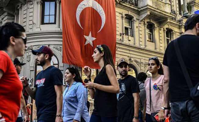 CNBC: Trump'ın yaptırımları Türkiye'de çalkantı yarattı