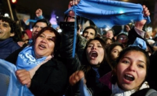 Arjantin'de meclis kürtajla ilgili yasa tasarısını oyladı