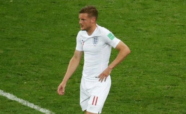 Jamie Vardy’den dört yıllık imza