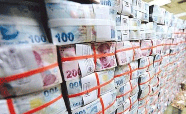 Hazine 3,2 milyar lira borçlandı