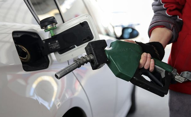Benzin ve motorine büyük zam geldi