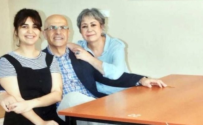 Tutuklu CHP'li vekil ve PM üyesi için toplanıyorlar